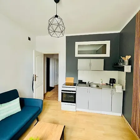 Metro Center - Centrum * Gdynia